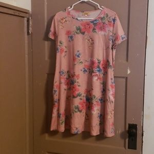 Pink flowered t shirt dress